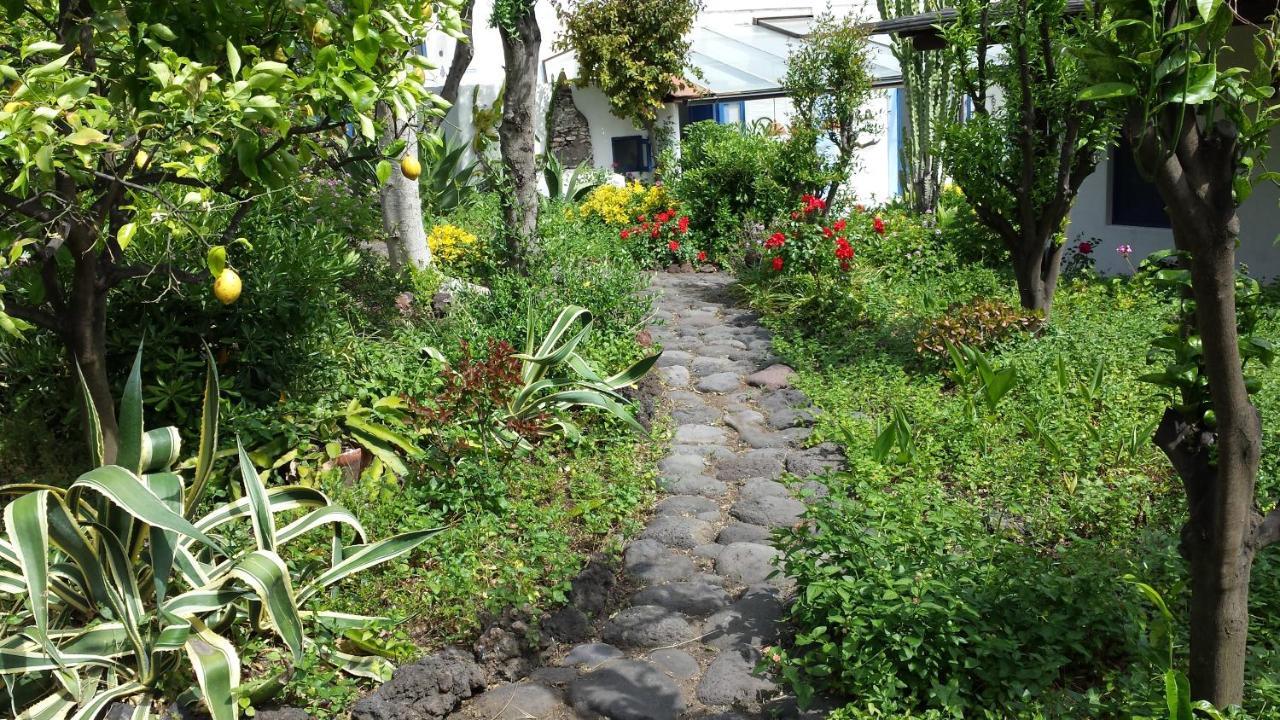 La Rosamarina Hotel Stromboli Kültér fotó